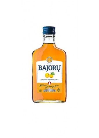 „Bajorų“ degtinė ir svarainiai 32% 02l