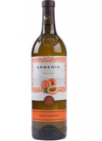 Baltasis pusiau saldus abrikosų vaisių vyno gėrimas, 8,5% 0,75l